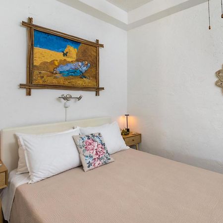 Aegean View - Seaside Apartment In Syros Azolimnos Esterno foto